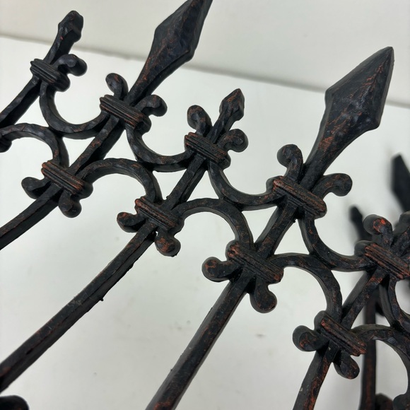 Vintage Burwood pair of faux black wrought iron Spanish, Goth, Garden Gate - Picture 6 of 13